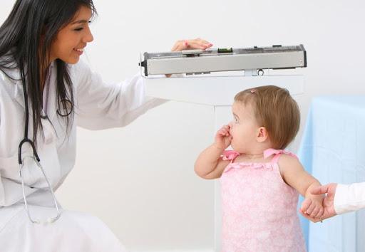 Tăng chiều cao cho bé dưới 1 tuổi bằng các phương pháp khoa học