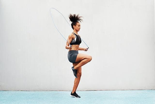 Nhảy dây vừa giúp duy trì cân nặng vừa kích thích xương phát triển