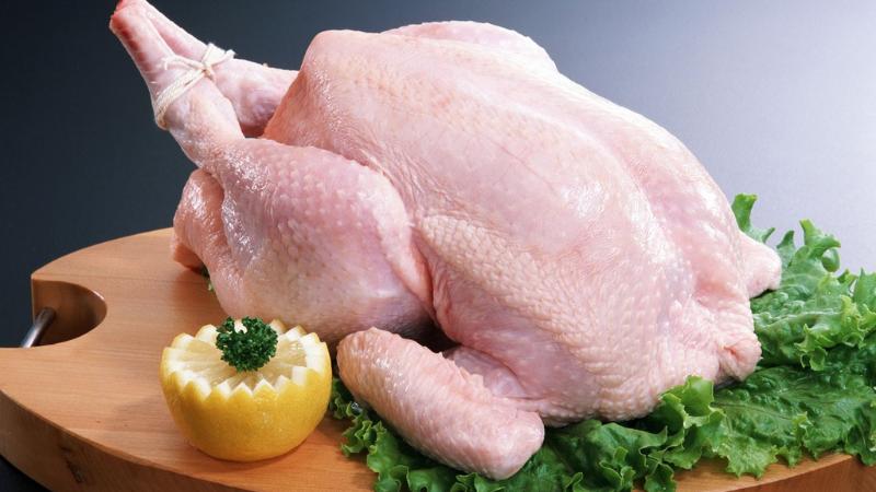 Vitamin B12 và taurine có trong thịt gà giúp định hình và tăng trưởng hệ cơ xương, giúp phát triển và duy trì chiều cao